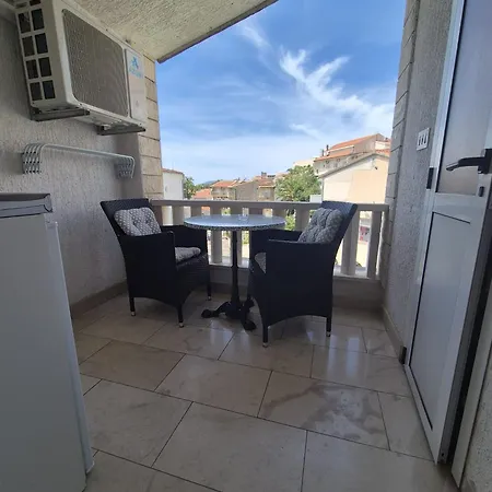 House Roso Apartman *