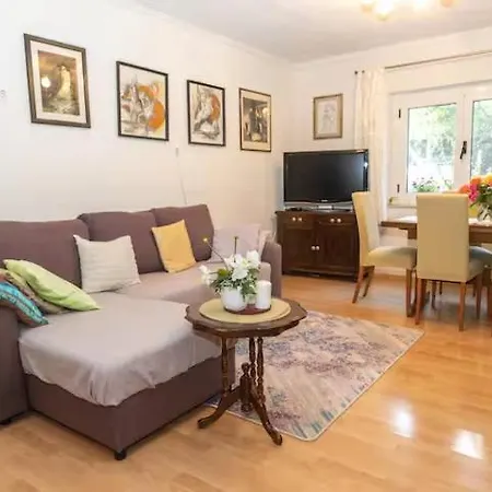 House Roso Apartment *