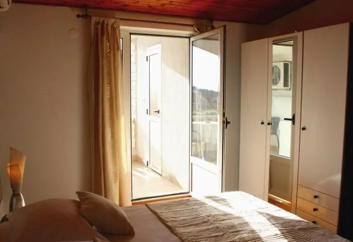 House Roso Apartmán Makarská