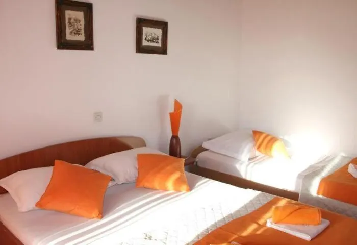 House Roso Apartmán *