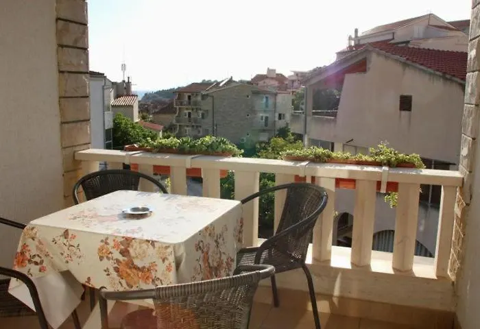 House Roso Makarská